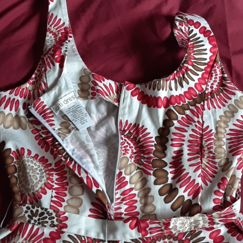 ⬇️$59 NWOT Sleeveless Scoop Neck Party Dress - Picture 6 of 8